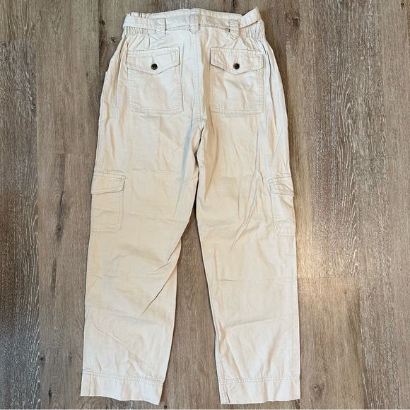 Old Navy Women's Cream Straight Leg Pants - Picture 5 of 5